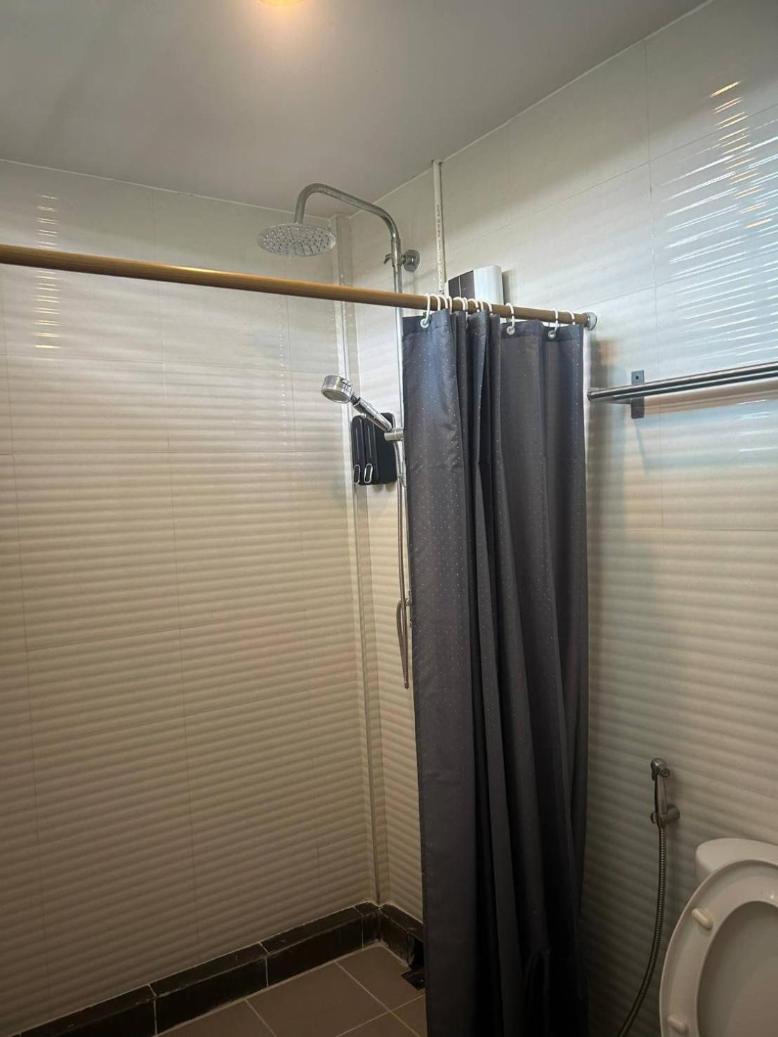 Norn-Nanta House Panzió Csiangmaj Kültér fotó