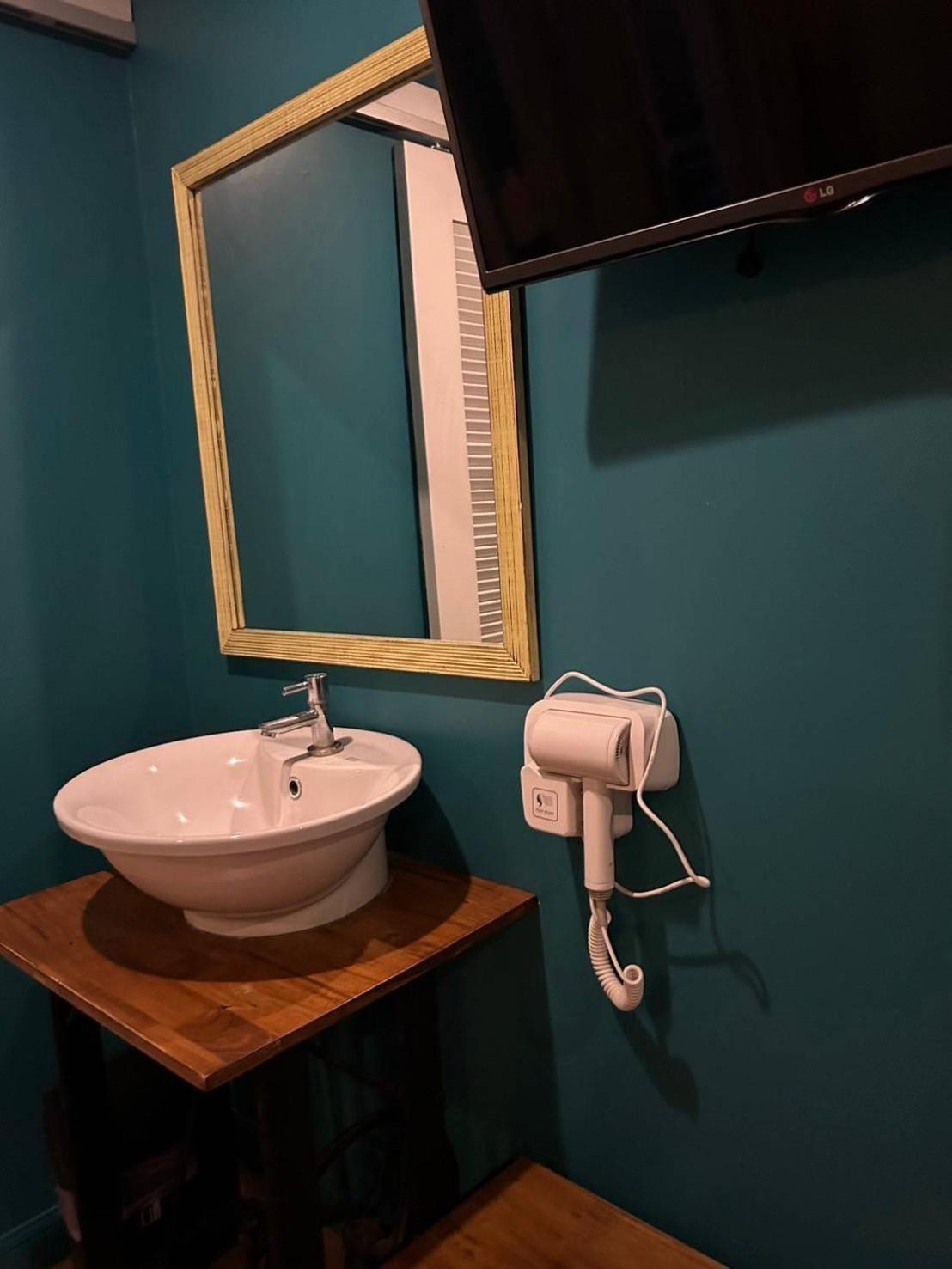 Norn-Nanta House Panzió Csiangmaj Kültér fotó