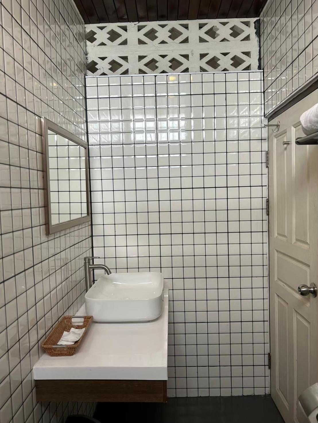 Norn-Nanta House Panzió Csiangmaj Kültér fotó